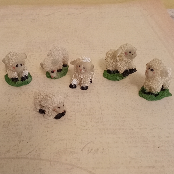 Tiny Resin Lamb Figurines